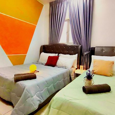 Alanis Residence 7 Pax @ Sepang Klia Kota Warisan ภายนอก รูปภาพ